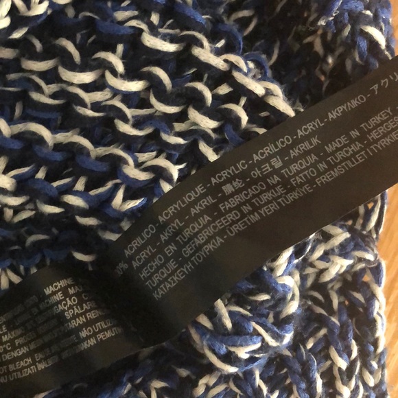 Zara blue and white knit sweater size small - Picture 8 of 8